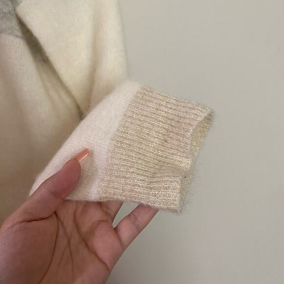 Wrap London two tone Grey and White Mohair Merino Blend sweater US 6 - Picture 9 of 9